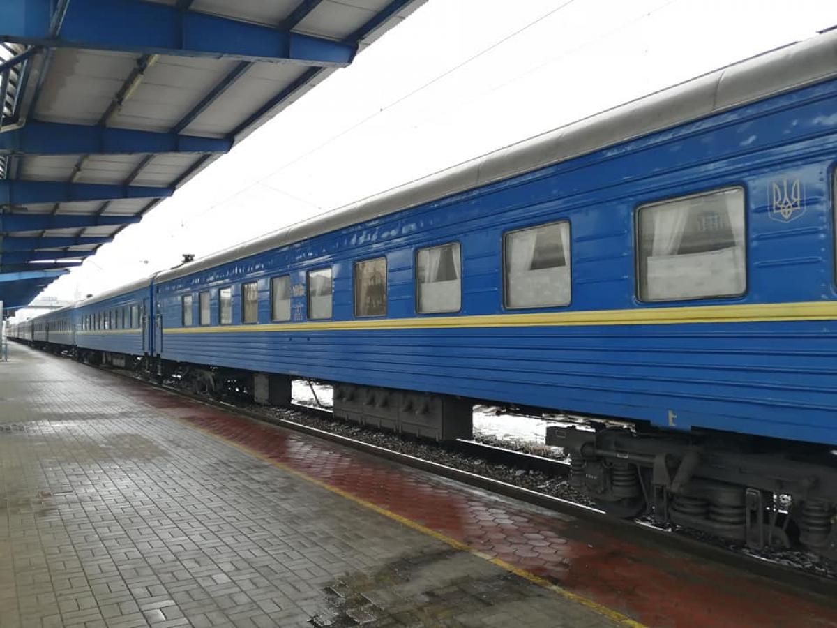  ���� 810 ������ 2000 ����� ������������ ��������� ������ 