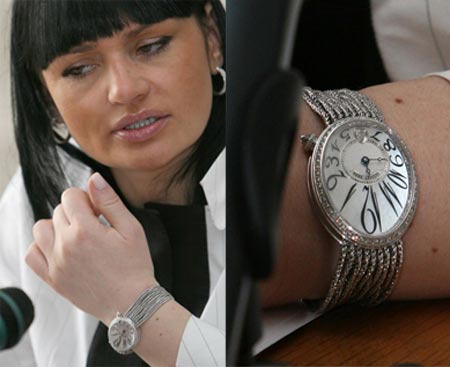 Часы Патриарха Кирилла стоят около 30 тыс. евро (ОБНОВЛЕНО)