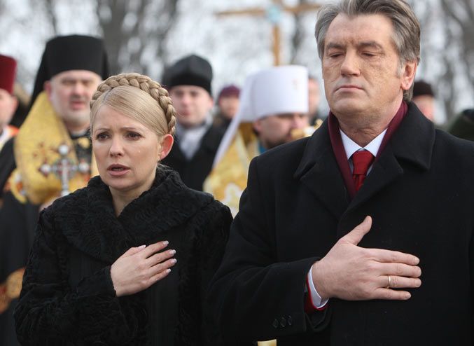 Тимошенко и Ющенко поговорили об угрозе Украине
