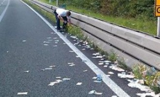 Патриарх Варфоломей получил в подарок вышиванку во время визита делегации ПЦУ в Константинополь - Цензор.НЕТ 4066