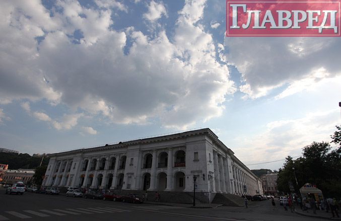 Как в Киеве Гостиный двор защищали Как в Киеве Гостиный двор защищали