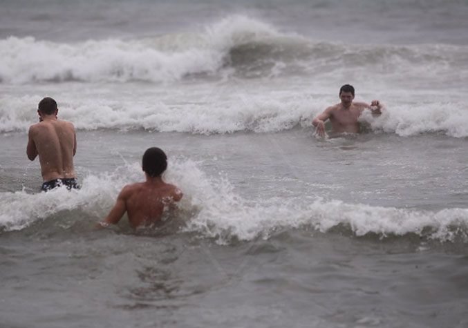 Динамовцы отметили Крещение в Средиземном море: опубликованы фото