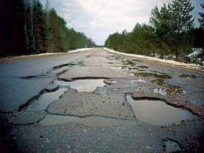 Даже не 150 миллиардов: в Украине посчитали стоимость ремонта дорог