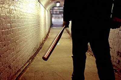 Бейсбольная бита Бейсбольная бита