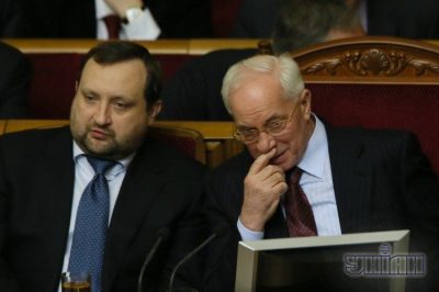 У Азарова рассказали, кто будет выполнять обязанности премьера
