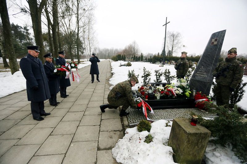 Сегодня поляки вспоминают жертв Смоленской катастрофы