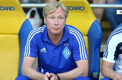 "Динамо" с тренерской скамьи руководил Алексей Михайличенко