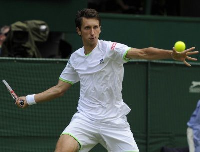 Лучший украинский теннисист продолжил падение в рейтинге ATP