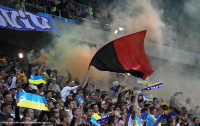 Почему поляки начали компостировать Украине мозг с 'бандеровскими символами' Почему поляки начали компостировать Украине мозг с 'бандеровскими символами'