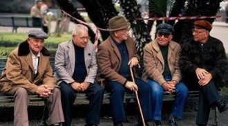Люди похилого віку Люди похилого віку