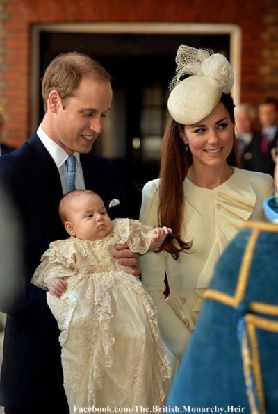 Принц Уильяи и Кейт Миддлтон с сыном