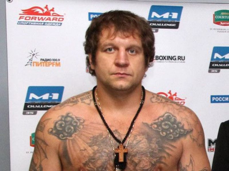 Емельяненко назвал Харитонова "другом Бориса Моисеева"