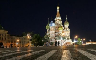 Эксперт полагает, что Кремль швырнул Россию обратно в состояние дремучести