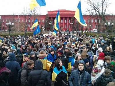 Студенты КНУ Шевченко активно участовали в Евромайдане Студенты КНУ Шевченко активно участовали в Евромайдане
