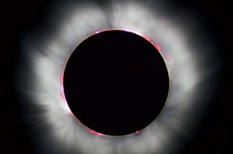 Затмение 26 декабря: астролог дала совет, как пережить последнее новолуние 2019 года