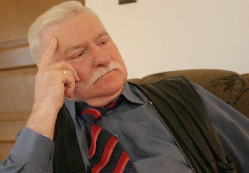 Лех Валенса вимагає для України більшої допомоги від Європи і світу