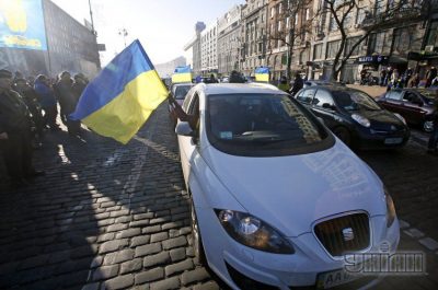 Активист заявил, что ГАИ лишила прав более 100 участников Автомайдана