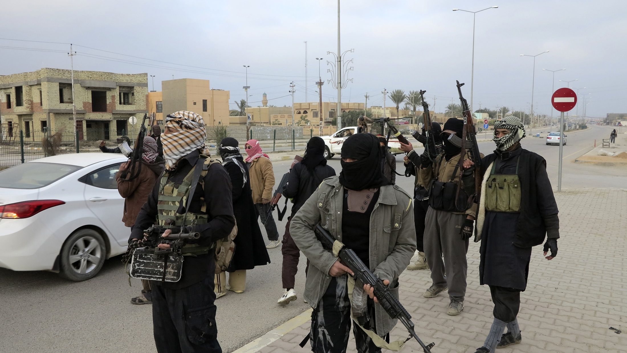 Группировка игил что это. ИГИЛ Аль-Каида Талибан. Боевики группировки "Исламское государство Ирака и Леванта.