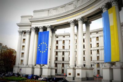 В МИД заявили об усилении охраны дипучреждений В МИД заявили об усилении охраны дипучреждений