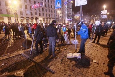 Противостояние на Грушевского Противостояние на Грушевского