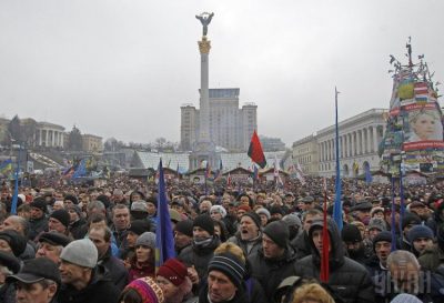 Майдан выдвинул власти требования по отбору министров нового Кабмина