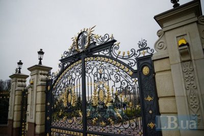 В "Межигорье" президент жил по-царски