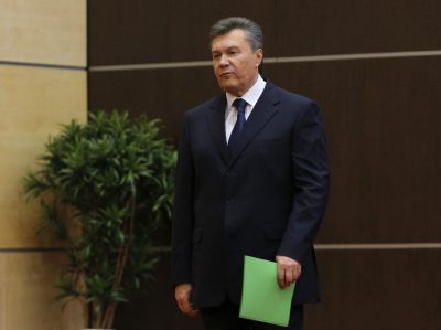 Янукович может прорываться в Украину через Бердянск: самооборона готовит сюрприз - СМИ