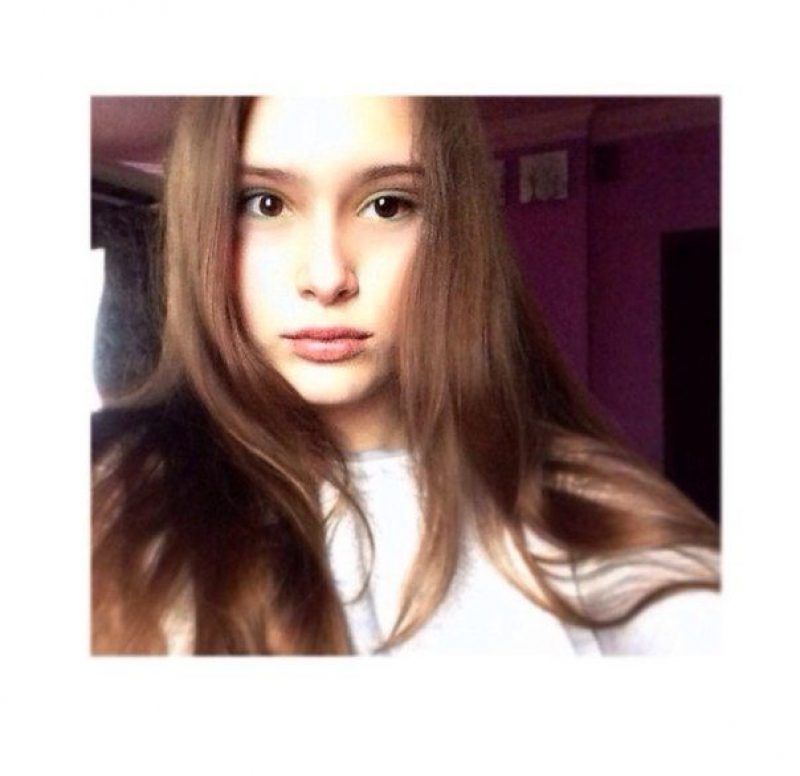 13-летняя внучка Ющенко вышла на баррикады в Киеве