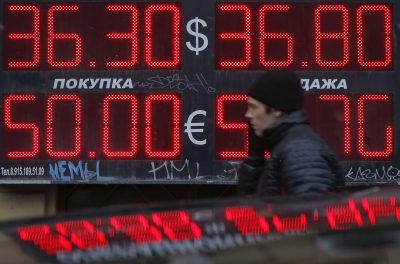 После аннексии Крыма российский фондовый рынок снова упал