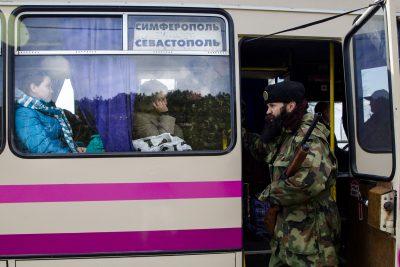 Представитель крымской самообороны Представитель крымской самообороны