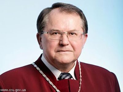 Новым главой Конституционного суда избран Юрий Баулин