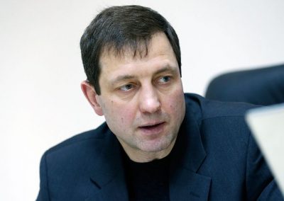 Валентин Бадрак Валентин Бадрак