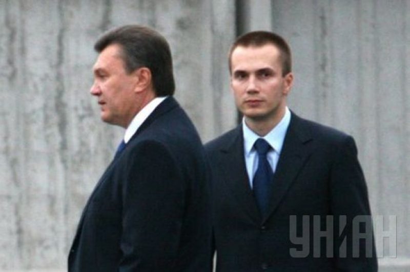 Латвия запретила въезд Януковичу и 17 людям из его окружения