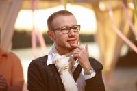 Сбросил маску: сын Повалий пожалел свою маму и указал на гонения со стороны Украины