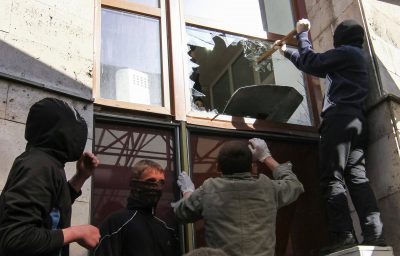 Прокуратура взялась за расследование захвата сепаратистами Донецкой ОГА