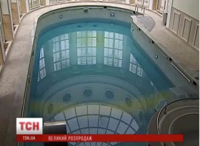 СМИ показали госдачу Ющенко: бассейн, винный погреб и кинозал, опубликовано видео