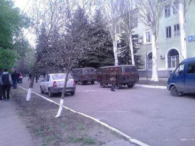 В Краматорске боевики захватили СБУ и горотдел милиции