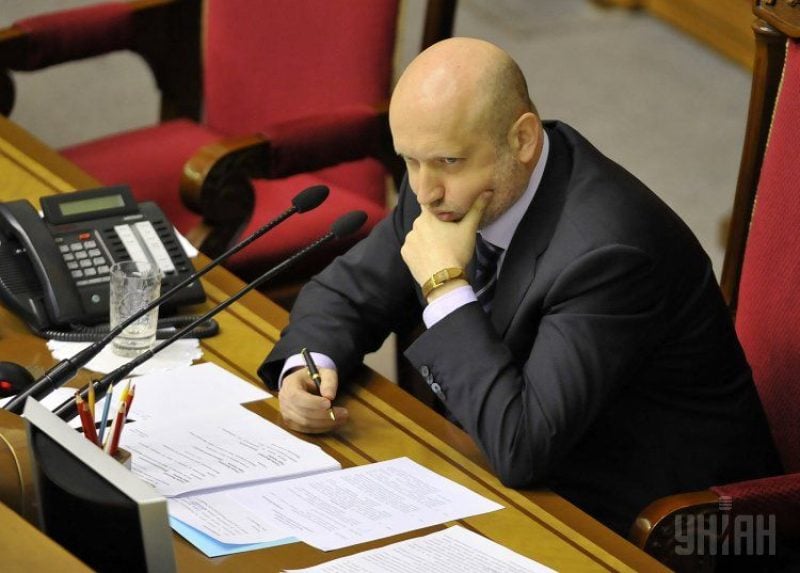 Турчинов: депутатов, не голосовавших против коррупции, узнает вся Украина