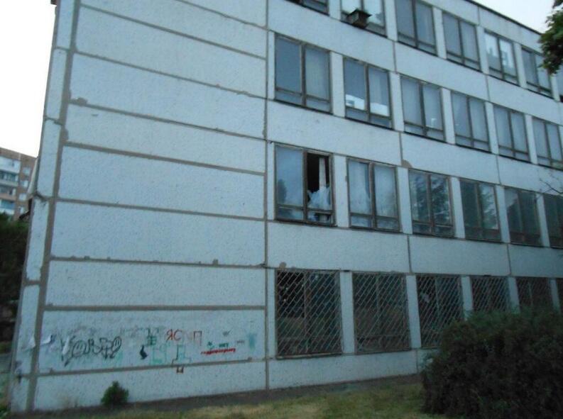 Обстрел общежития пединститута в Славянске.