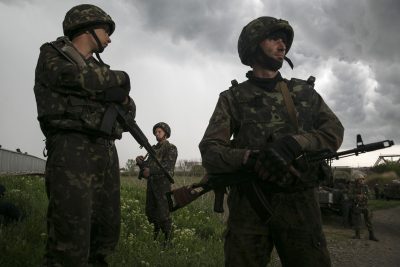 Силовики отбили телевышку в Славянске, и не дали отравить питьевую воду в Горловке