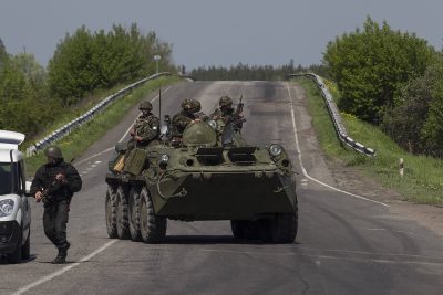 Эксперт об угрозах со стороны России: "референдум" на востоке Украины и военное вторжение