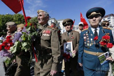 Ветераны празднуют День Победы