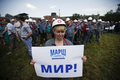 Гудком и меморандумом: сможет ли Донбасс побороть сепаратизм