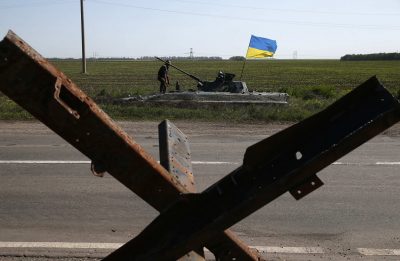 По дороге в Славянск террористы напали на силовиков: один украинец погиб, 13 ранены - Тымчук