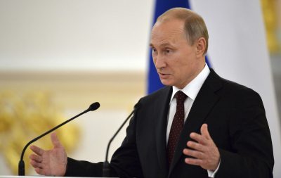 "Особый статус" части Донбасса: зачем приняты законы, и чего ждать от Путина