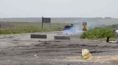 АТО под Славянском: блокпосты усилили танками, опубликовано видео