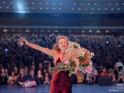 Тина Кароль презентовала онлайн-радио и "живой" альбом