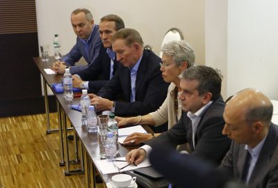 Переговоры с террористами в Донецке Переговоры с террористами в Донецке