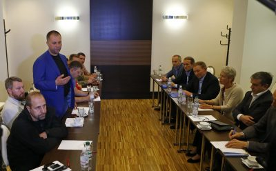 Шуфрич рассказал о переговорах с террористами в Донецке