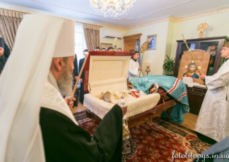 Церемония прощания с митрополитом Владимиром